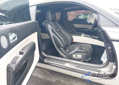 2015 Rolls-Royce Wraith z USA, uszkodzony, nr VIN SCA665C50FUX85223